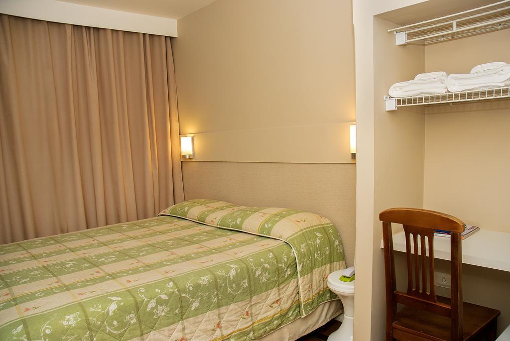 Hotel Lumini Curitiba Habitación foto